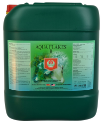 House and Garden Aqua Flakes B -- 20 Liters